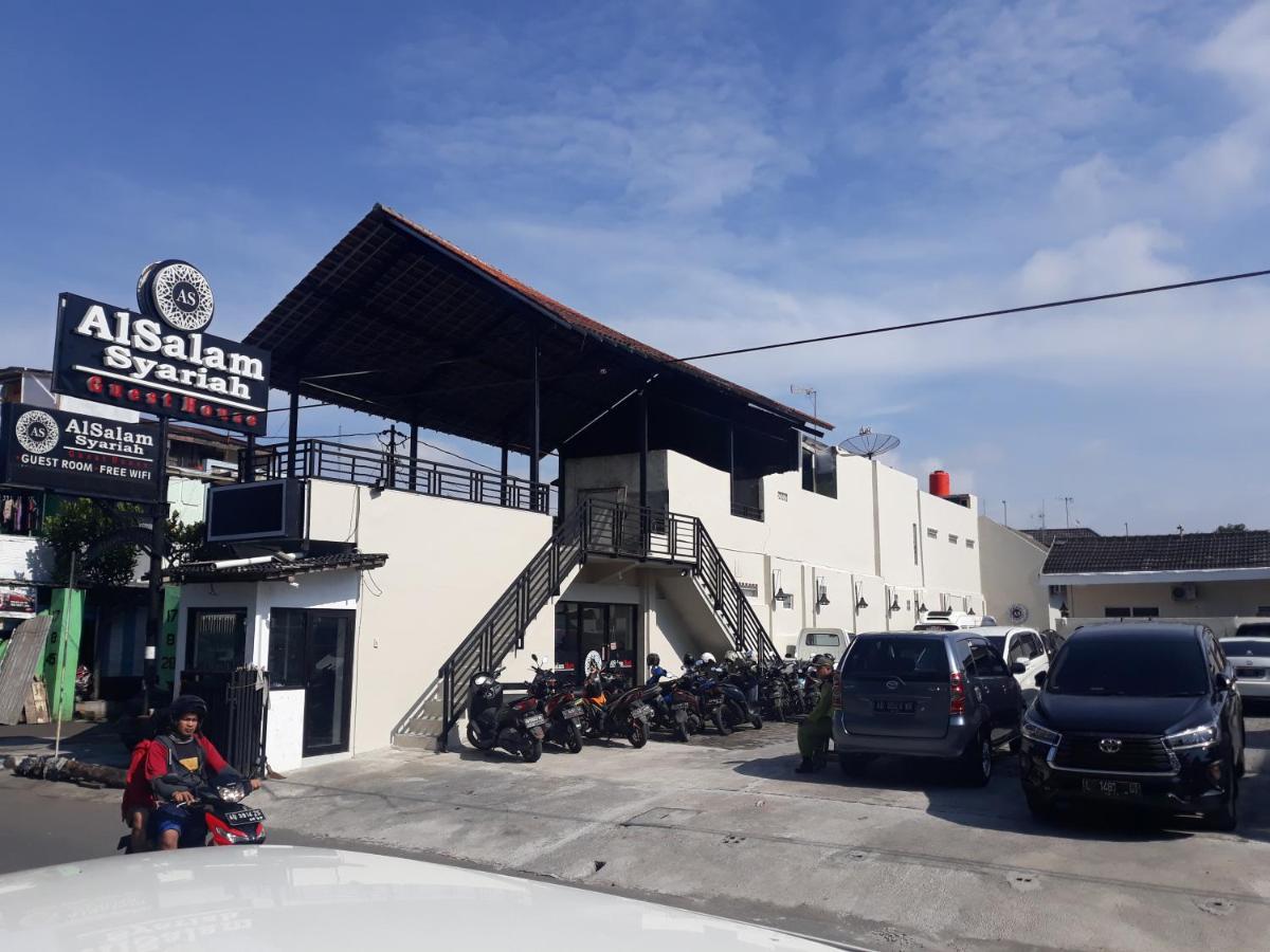 Alsalam Syariah Guesthouse Solo Dış mekan fotoğraf