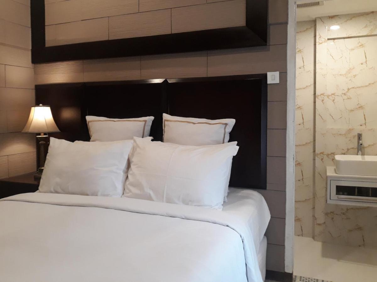 Alsalam Syariah Guesthouse Solo Dış mekan fotoğraf
