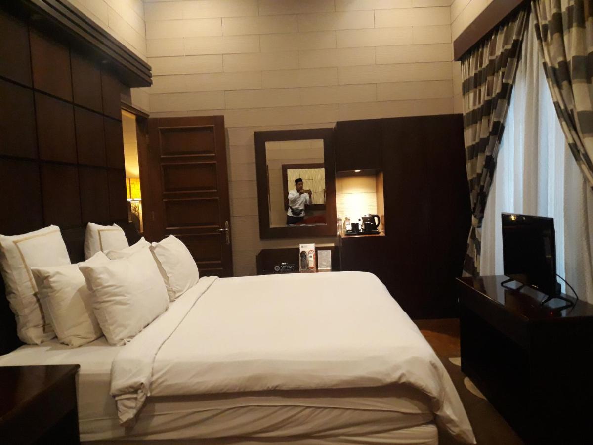 Alsalam Syariah Guesthouse Solo Dış mekan fotoğraf