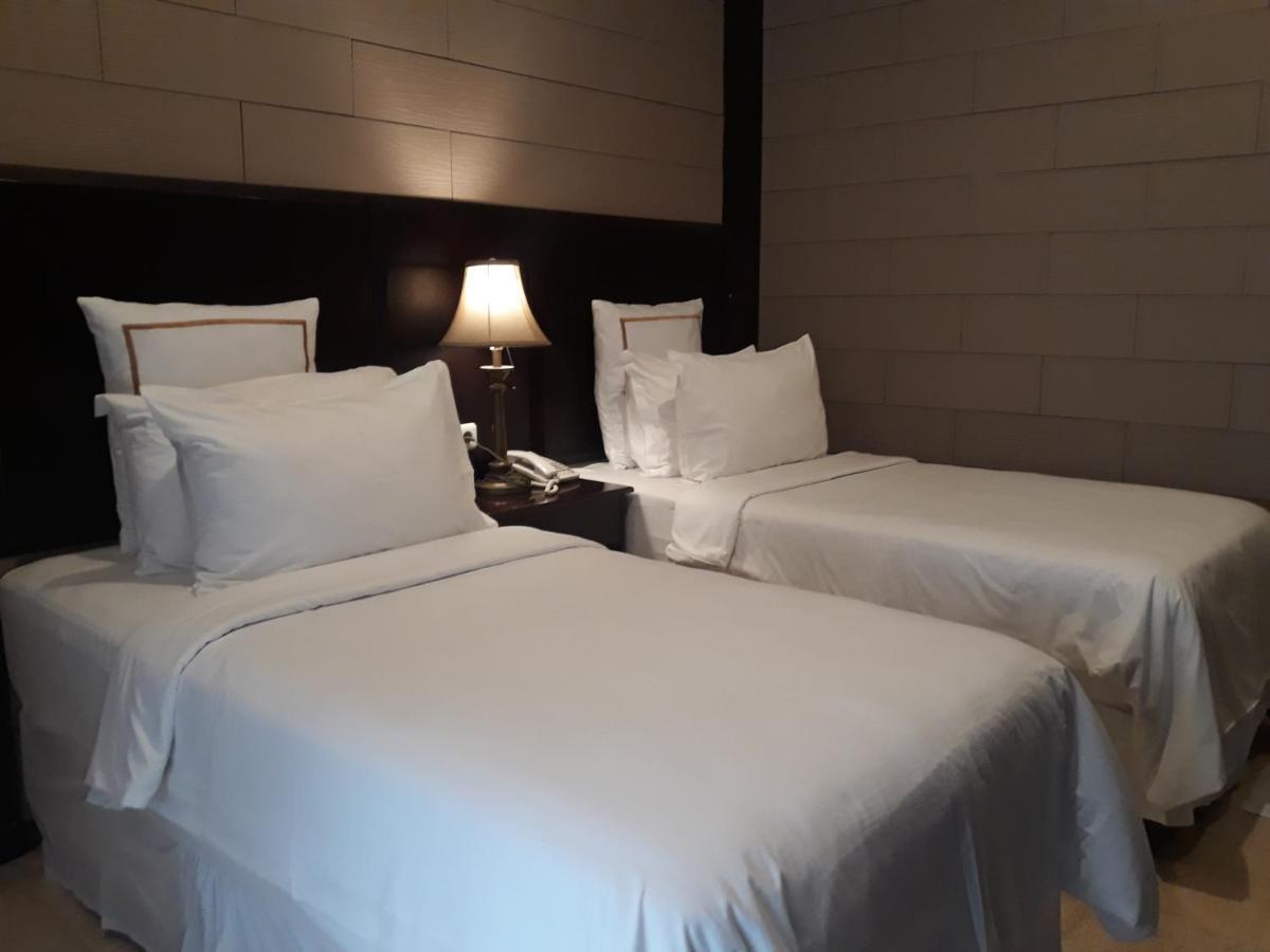 Alsalam Syariah Guesthouse Solo Dış mekan fotoğraf