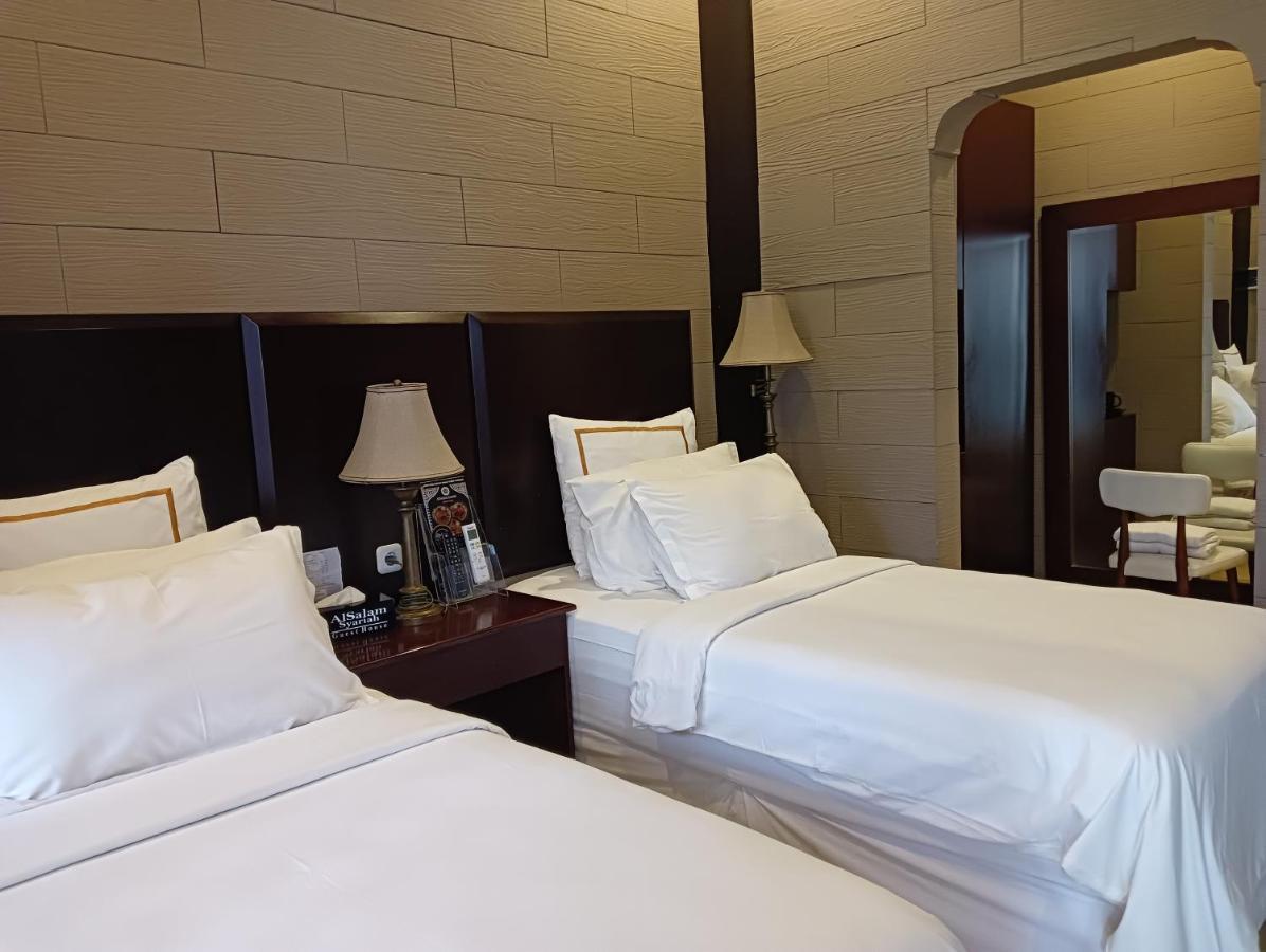 Alsalam Syariah Guesthouse Solo Dış mekan fotoğraf