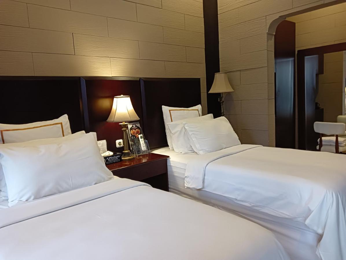 Alsalam Syariah Guesthouse Solo Dış mekan fotoğraf