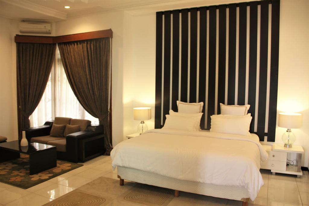 Alsalam Syariah Guesthouse Solo Dış mekan fotoğraf