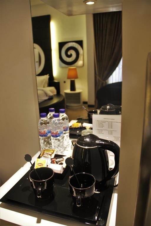 Alsalam Syariah Guesthouse Solo Dış mekan fotoğraf