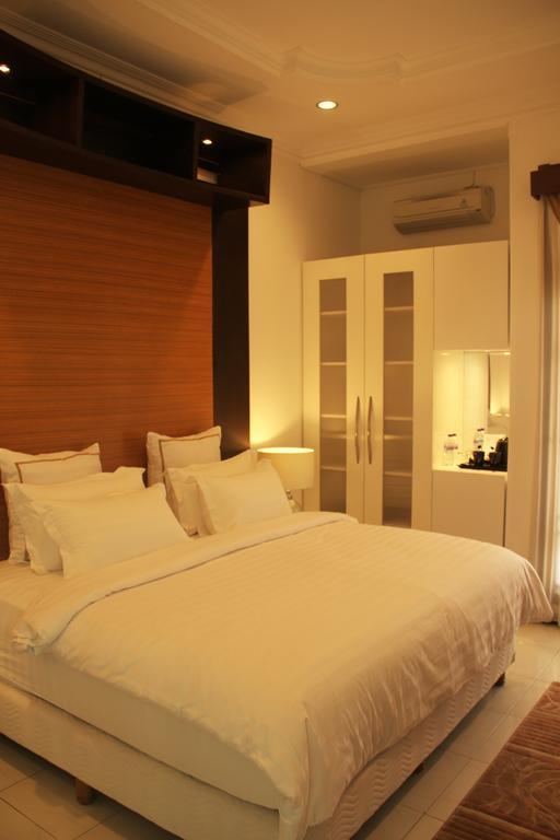 Alsalam Syariah Guesthouse Solo Dış mekan fotoğraf