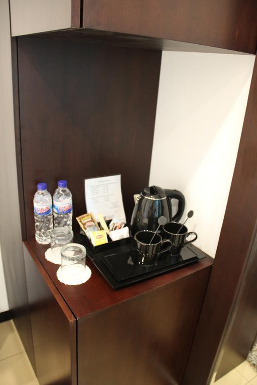 Alsalam Syariah Guesthouse Solo Dış mekan fotoğraf
